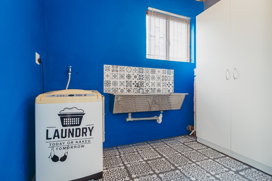 5 Bedroom Property for Sale in Blanco Western Cape